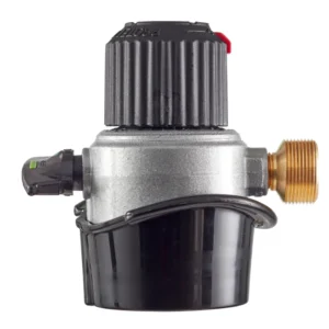 Mellemtryksregulator for flasker med click-on ventil